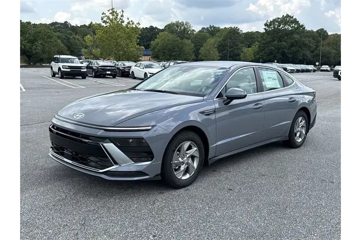 $24020 : Hyundai SONATA 2025 SE 4dr S image 3