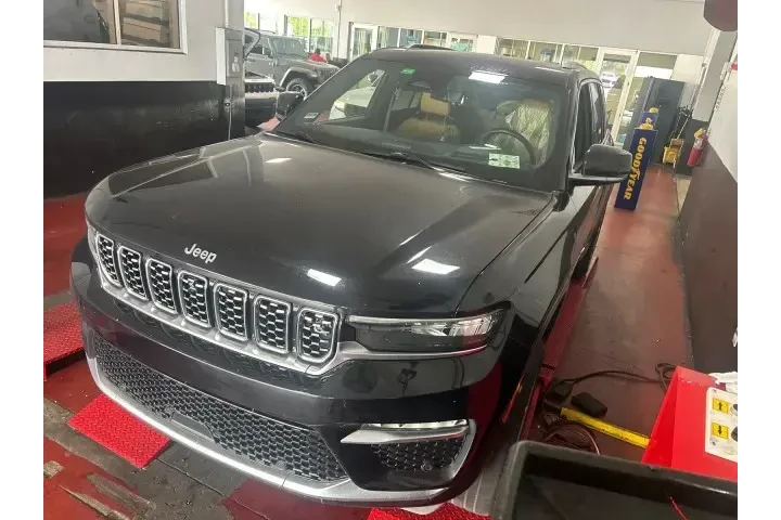 $34991 : Jeep Grand Cherokee 2023 4x4 image 2