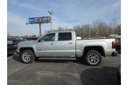 $31995 : 2018 GMC Sierra 1500 SLT Crew thumbnail