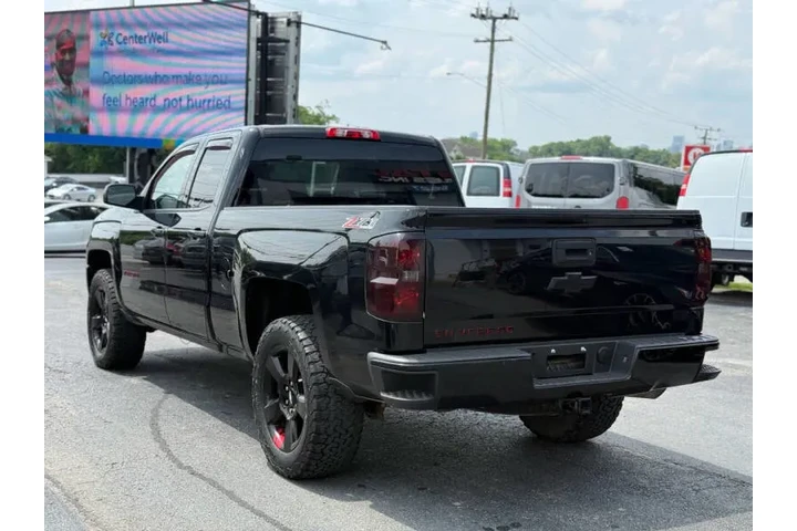 $19495 : 2017 Silverado 1500 LT Z71 image 10