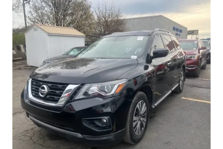 $12900 : 2018 Pathfinder SV image 4