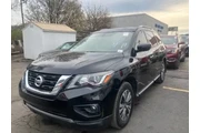 $12900 : 2018 Pathfinder SV thumbnail