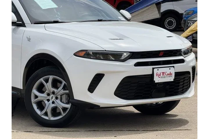 $21000 : Dodge Hornet 2024 AWD R/T 4d image 2