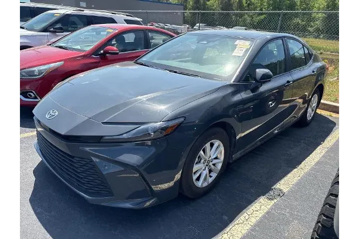 $25913 : Toyota Camry 2025 LE 4dr Sed image 1