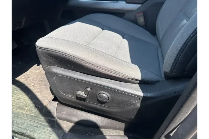 $32400 : Ram 1500 2022 4x4 Big Horn 4 image 9