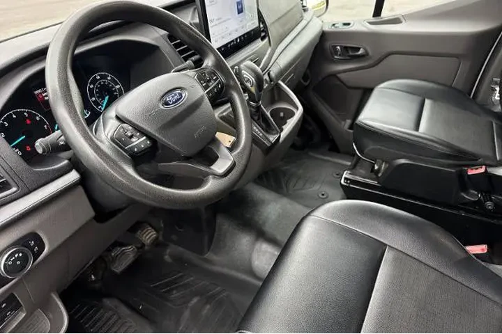 $36991 : Ford Transit 2024 250 3dr LW image 10