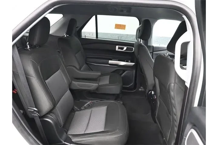 $27968 : Ford Explorer 2022 AWD XLT 4 image 8
