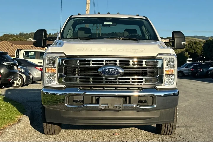 Ford F-350 Super Duty 2024 4 image 8