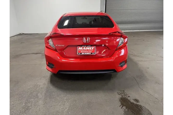 $15981 : Honda Civic 2016 LX 4dr Seda image 4