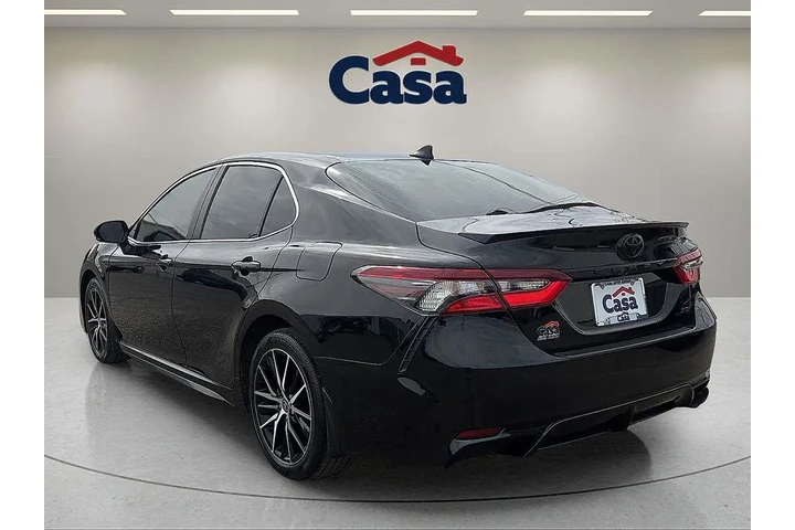 $27795 : Toyota Camry 2023 SE 4dr Sed image 4