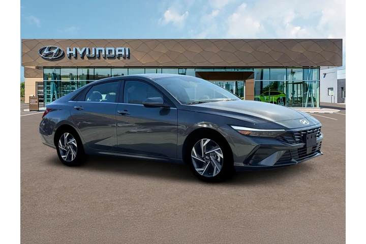 $27020 : Hyundai ELANTRA 2025 SEL Con image 10