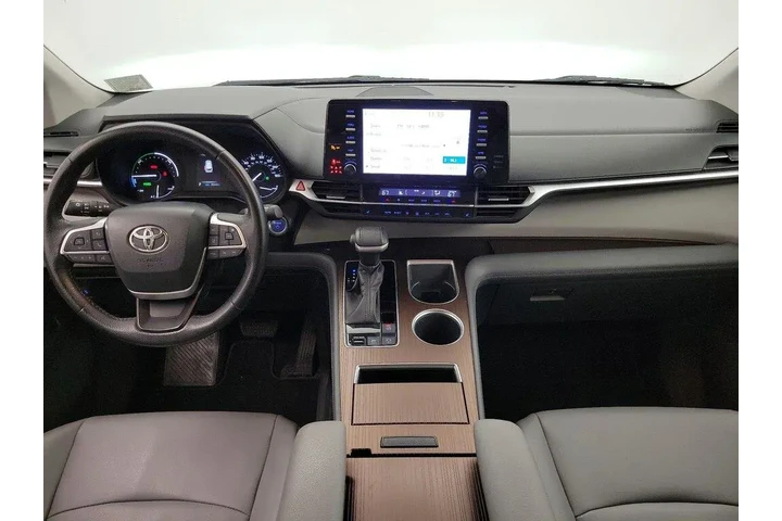 $38998 : Toyota Sienna 2022 XLE 8-Pas image 9