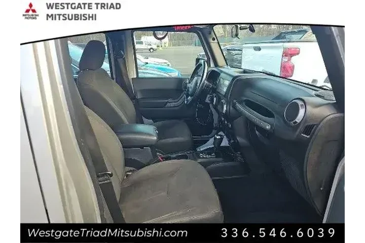 $18448 : Jeep Wrangler Unlimited 2016 image 10