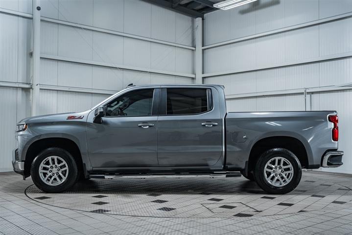 $32000 : 2020 Silverado 1500 LT image 5