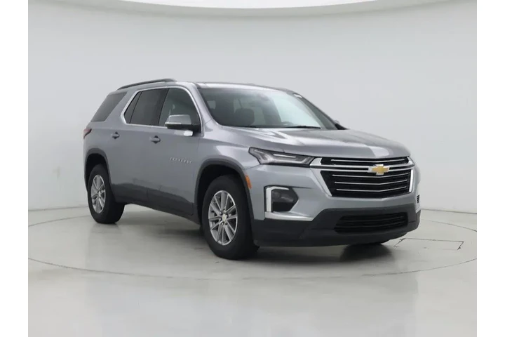 $28998 : Chevrolet Traverse 2023 LT C image 1