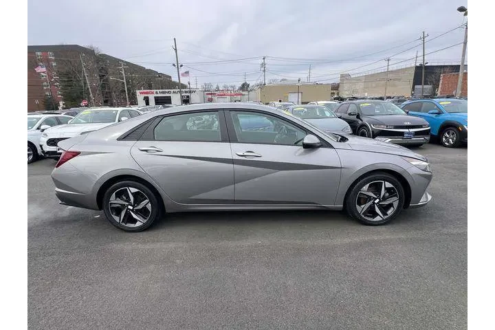 $17999 : Hyundai ELANTRA 2023 SEL 4dr image 5