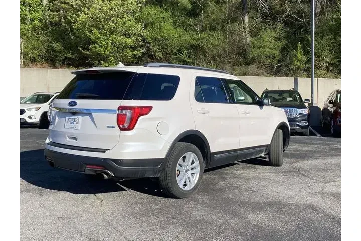 $16490 : Ford Explorer 2019 AWD XLT 4 image 3