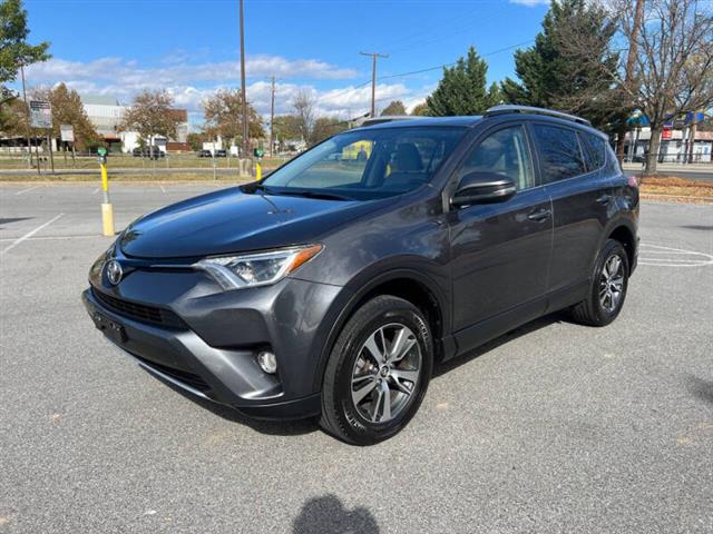 $12900 : 2016 RAV4 XLE image 3