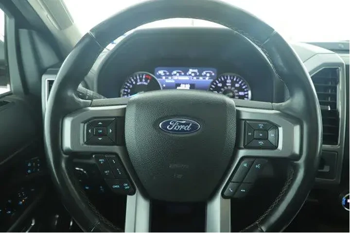 $27994 : Ford Expedition 2019 4x2 Pla image 8