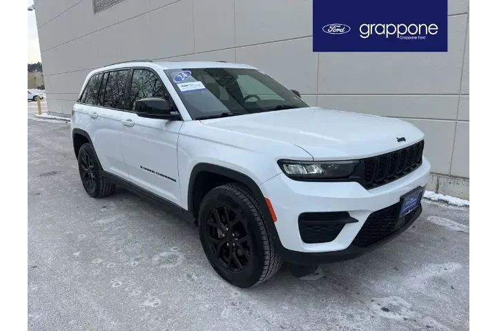 $33200 : Jeep Grand Cherokee 2024 4x4 image 1