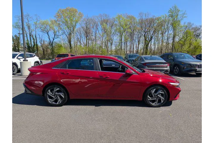 $19588 : Hyundai ELANTRA 2025 SEL Con image 2