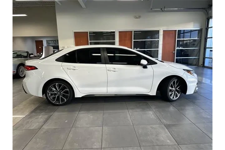 $17500 : Toyota Corolla 2021 SE 4dr S image 8