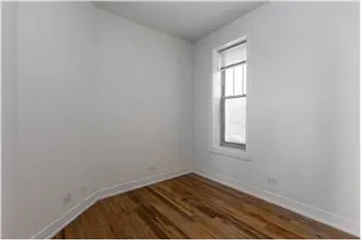 $3600 : Rental property with 3 bedro image 9