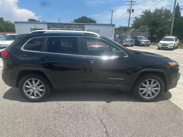 $19990 : 2018 JEEP CHEROKEE image 7