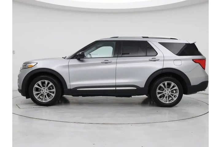 $31998 : Ford Explorer 2024 AWD Limit image 3