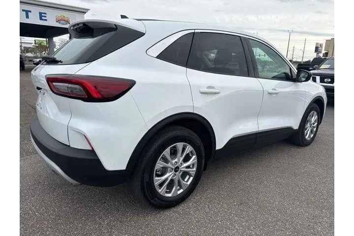 $17596 : Ford Escape 2023 Active 4dr image 5