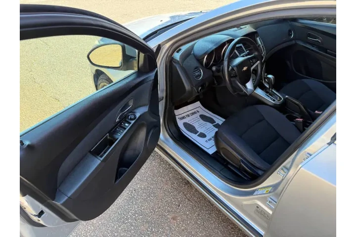 $2999 : 2013 Cruze 1LT Auto image 10