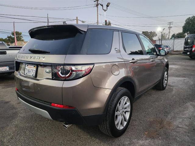 $14599 : 2016 Land Rover Discovery Spo image 7