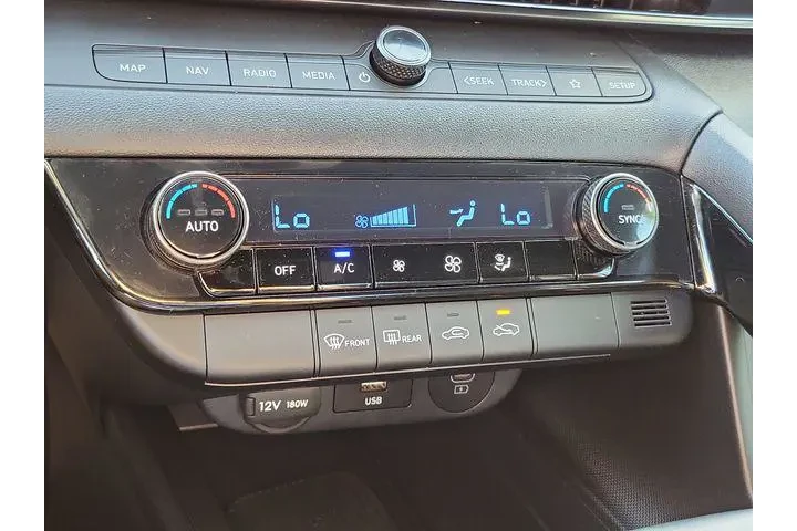 $22576 : Hyundai ELANTRA Hybrid 2025 image 9