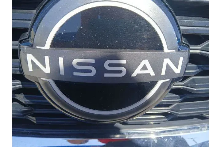 $20000 : Nissan Rogue 2023 SV 4dr Cro image 2