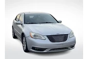$2900 : Chrysler 200 2012 Touring 4d thumbnail