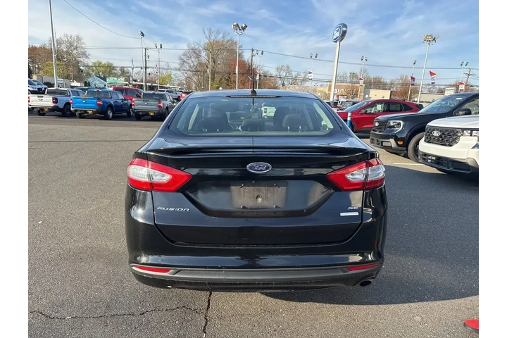 $10995 : Ford Fusion 2016 SE 4dr Seda image 6