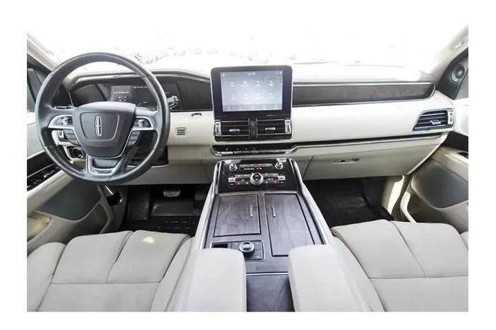 $31769 : Lincoln Navigator 2020 4x2 R image 8