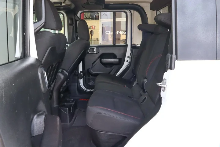 $26988 : 2020 Gladiator Rubicon 4x4 image 8