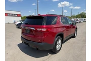 $11450 : 2020 Traverse LT thumbnail