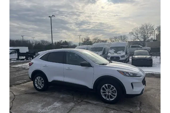 $22988 : Ford Escape Hybrid 2022 AWD image 7