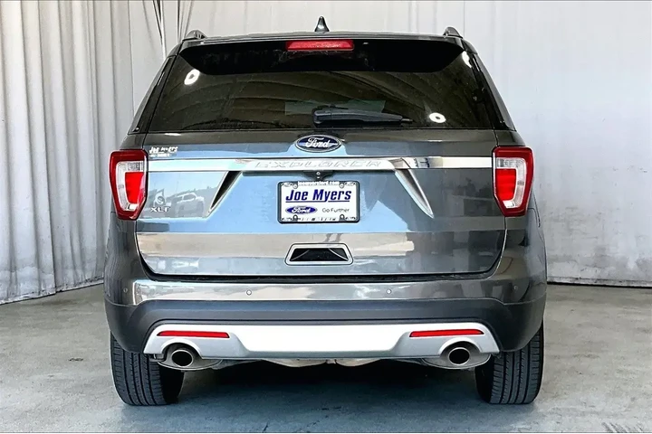 $12691 : Ford Explorer 2017 XLT 4dr S image 4