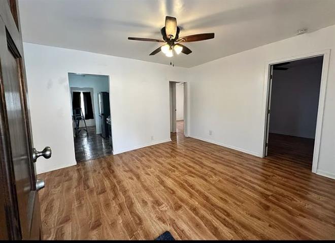 $2350 : 3 bedroom house for rent in LA image 4