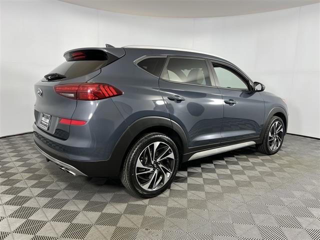 $20275 : HYUNDAI TUCSON SPORT image 6