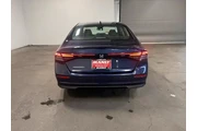 $25745 : Honda Accord 2024 EX 4dr Sed thumbnail
