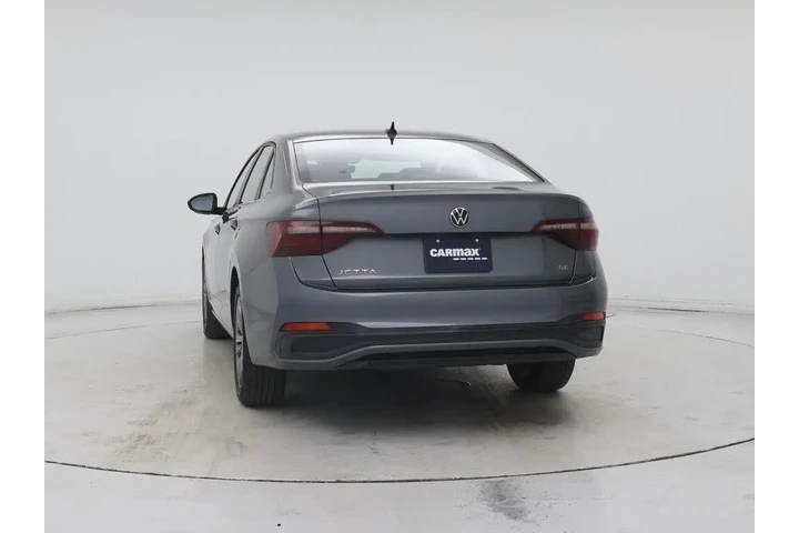 $18998 : Volkswagen Jetta 2024 SE 4dr image 6