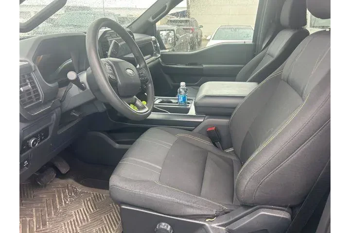 $36365 : Ford F-150 2024 4x4 STX 4dr image 2