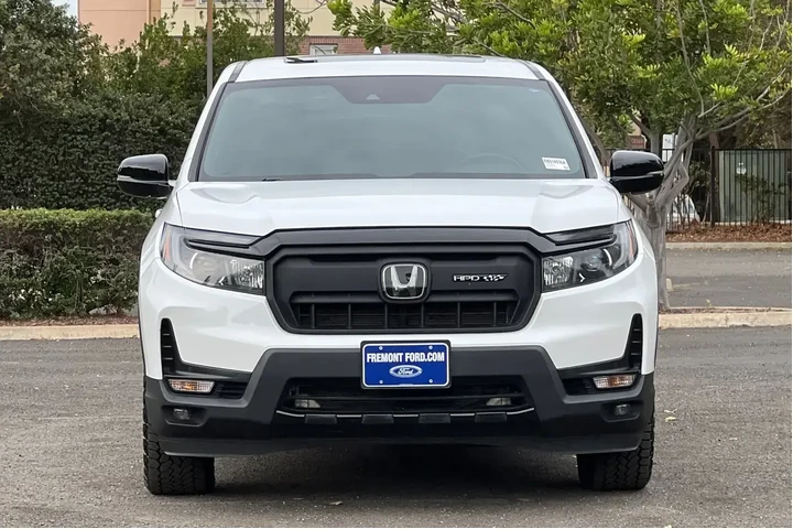 Honda Ridgeline 2024 AWD Bla image 8