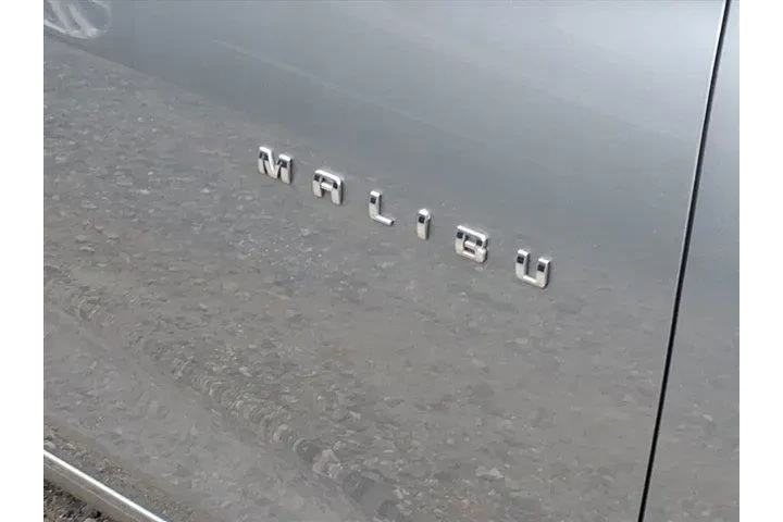 $18987 : Chevrolet Malibu 2024 LT 4dr image 5