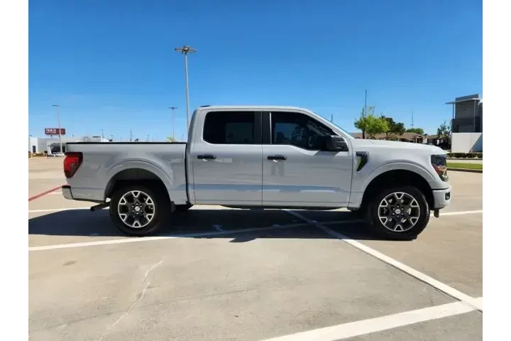 $38972 : Ford F-150 2024 4x2 STX 4dr image 4