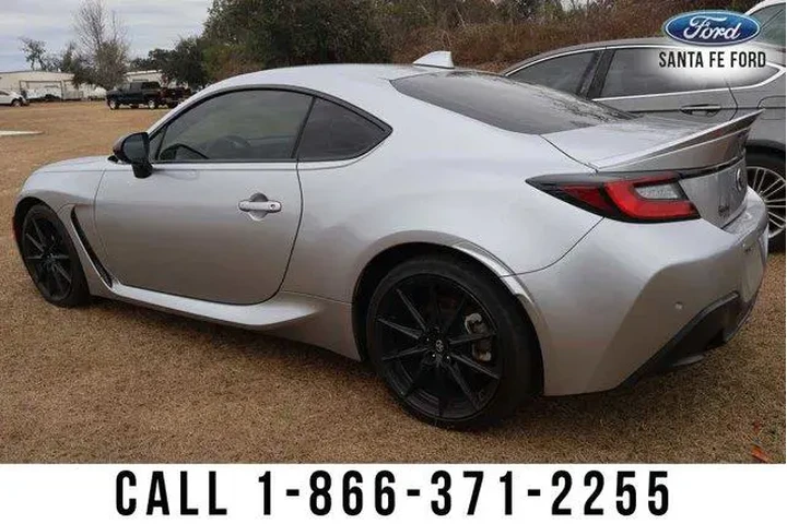 $28521 : Toyota GR86 2023 Premium 2dr image 2